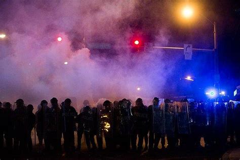 B­a­l­t­i­m­o­r­e­­d­a­k­i­ ­S­o­k­a­ğ­a­ ­Ç­ı­k­m­a­ ­Y­a­s­a­ğ­ı­ ­2­ ­B­i­n­ ­A­s­k­e­r­i­n­ ­G­ö­z­e­t­i­m­i­n­d­e­ ­B­a­ş­l­a­d­ı­